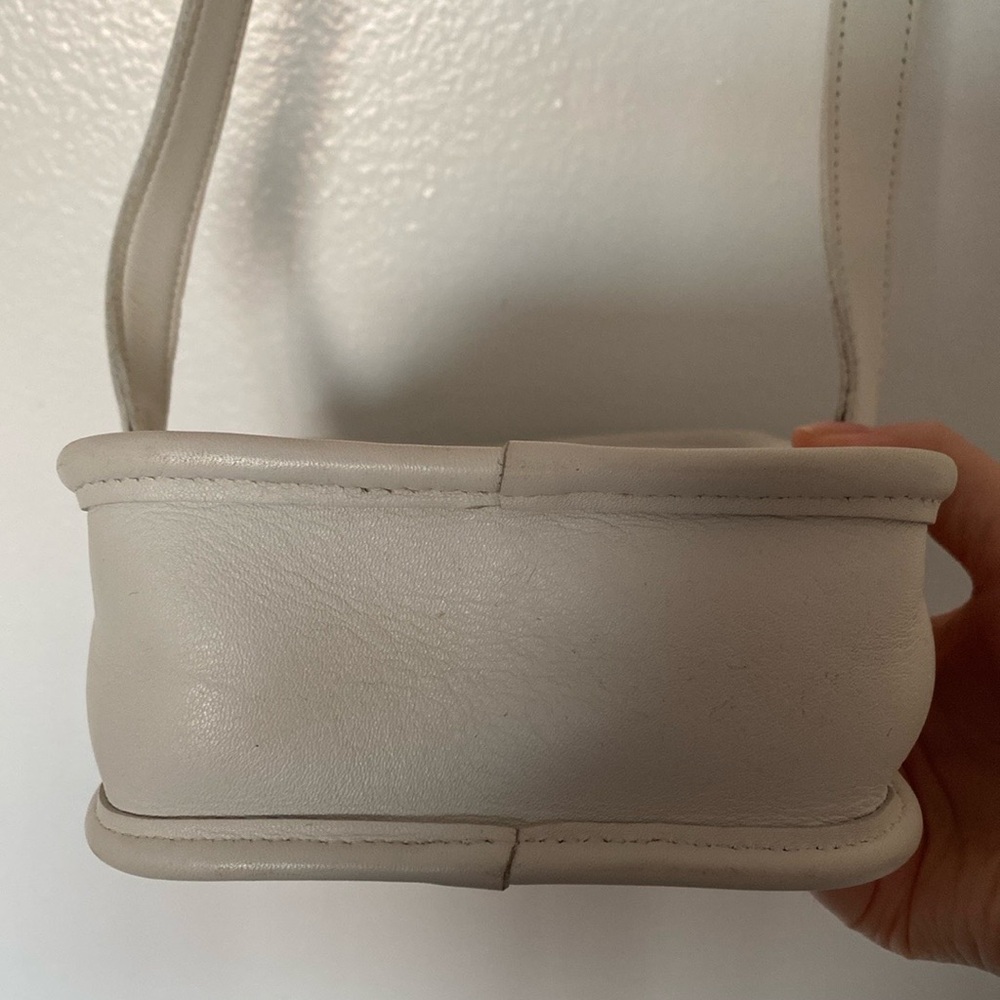 Vintage Coach Kit Bag No. 9973 - White Leather - Picture 4 of 10